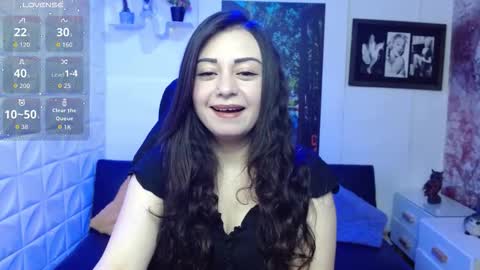 Snapshot of eva_rosell chatting on November 2025 02:30:01 PM Eva online show from November 2025 02:30:01 PM