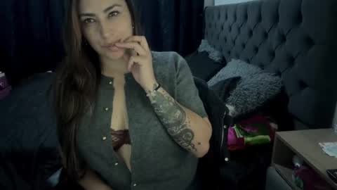 Snapshot of eva_rosie chatting on July 2026 11:56:01 PM Eva Rose online show from July 2026 11:56:01 PM