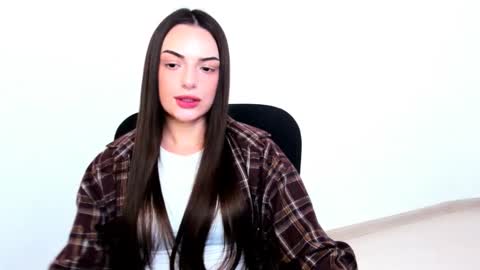 Eva online show from January 2025 09:04:02 PM