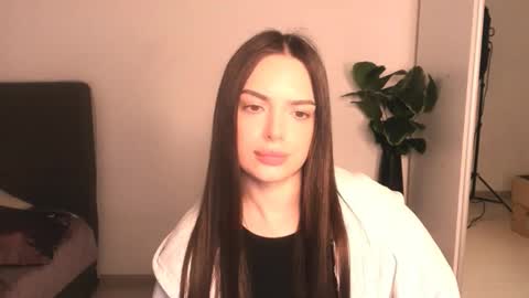 Eva online show from April 2026 03:28:02 PM