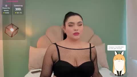 eva_saintt online show from September 2025 05:36:01 PM