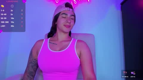 Eva Shinee online show from November 2025 10:40:02 AM