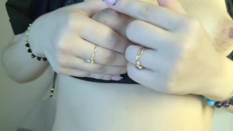 Snapshot of eva_sin18 chatting on May 2026 11:12:03 PM Eva Sin online show from May 2026 11:12:03 PM