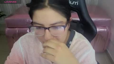 eva_smit_t online show from February 2026 02:32:01 AM