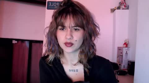 MISS EVY online show from December 2025 03:52:02 PM