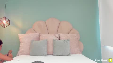 Eva online show from September 2025 05:57:02 PM