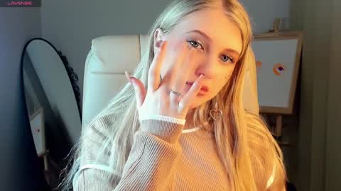 Eva  online show from January 2025 02:26:01 AM