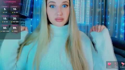 Eva  online show from October 2025 07:28:01 AM