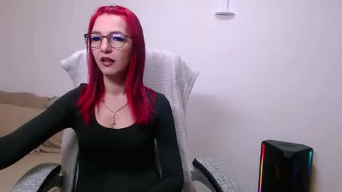 EvadesireONE online show from April 2026 08:02:02 AM