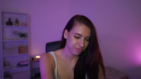 EvaGomess online show from June 2026 07:14:01 PM