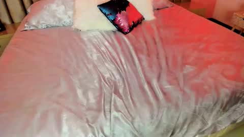 Eva Gomez online show from September 2025 10:17:01 AM