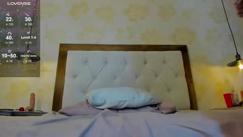 E V A  online show from February 2025 08:43:01 AM