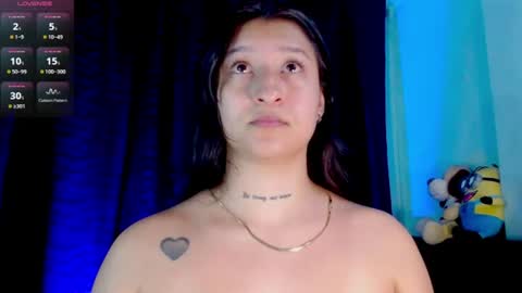 Snapshot of evah_lee chatting on July 2026 03:08:02 AM Evah Lee online show from July 2026 03:08:02 AM