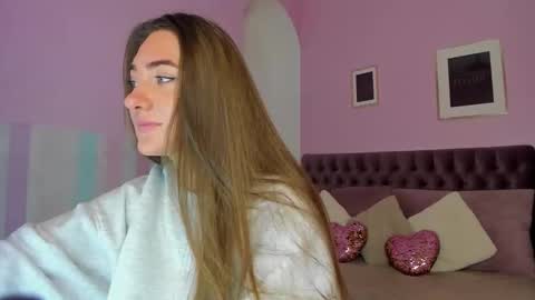 Snapshot of evalaniss chatting on November 2025 04:00:01 AM Eva online show from November 2025 04:00:01 AM