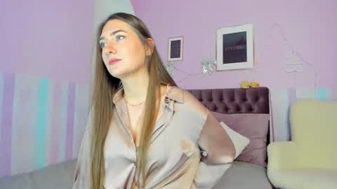 Snapshot of evalaniss chatting on February 2026 03:46:02 AM Eva online show from February 2026 03:46:02 AM