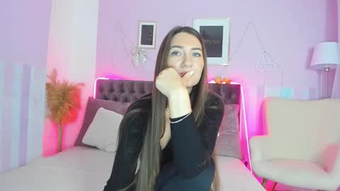 Snapshot of evalaniss chatting on February 2026 06:35:01 AM Eva online show from February 2026 06:35:01 AM