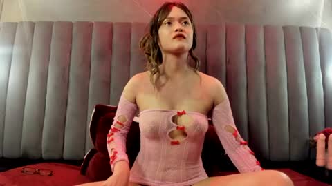 Snapshot of evalouisex_ chatting on June 2026 08:48:01 PM evalouisex_ online show from June 2026 08:48:01 PM