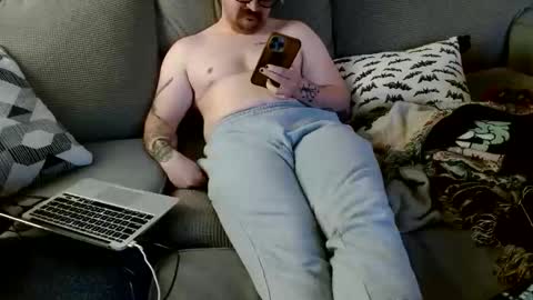 Evan online show from January 2025 08:57:02 PM