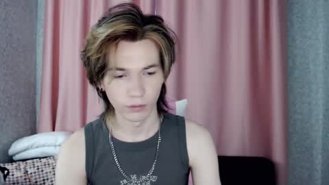 evan_reinhart online show from September 2025 02:00:02 PM