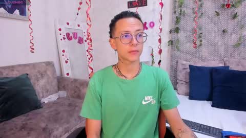 Evan Smitt online show from February 2025 01:22:02 PM