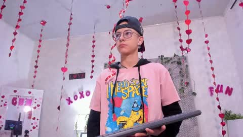 Evan Smitt online show from February 2025 12:04:02 PM