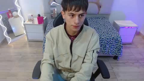 Snapshot of evan_tay chatting on February 2026 03:15:02 AM evan_tay online show from February 2026 03:15:02 AM