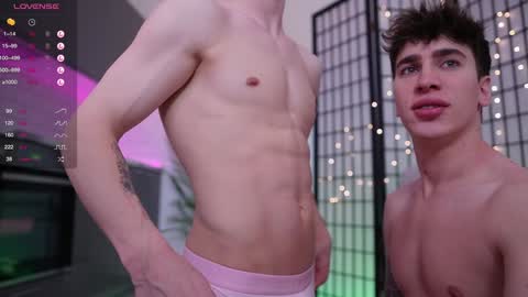 evan_white_ online show from December 2024 09:24:01 AM