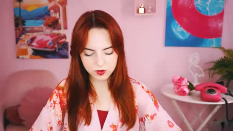 Eva  online show from December 2024 08:53:02 AM