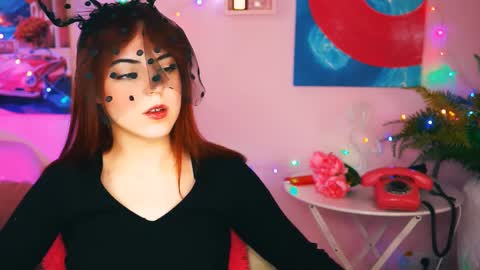 Eva  online show from December 2024 09:21:02 AM