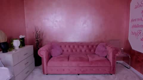 Eva online show from February 2025 10:20:01 PM