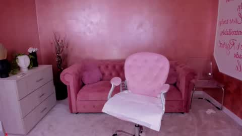 Eva online show from March 2025 10:27:02 PM