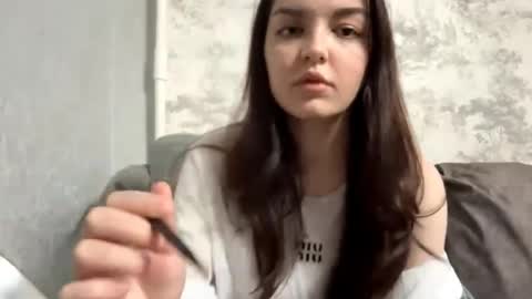 Sofia online show from April 2026 05:07:01 PM