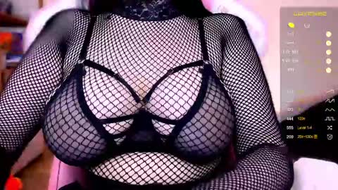 Streams schedule Wed Thursday Friday Saturday Sunday 1100-1700GMT Monday and Tuesday Day offs online show from April 2026 03:04:01 PM