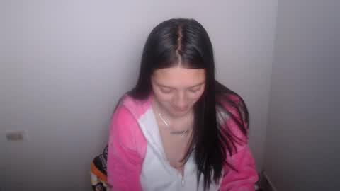 Snapshot of evangeline_petite chatting on May 2026 03:24:01 AM eva online show from May 2026 03:24:01 AM