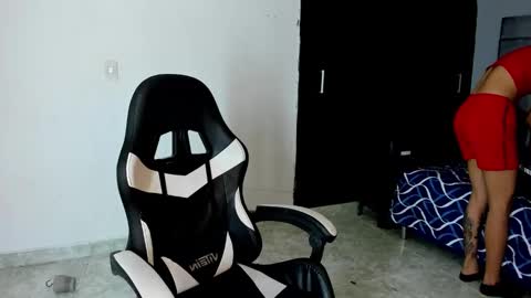 evanllelyne online show from September 2025 06:23:02 PM