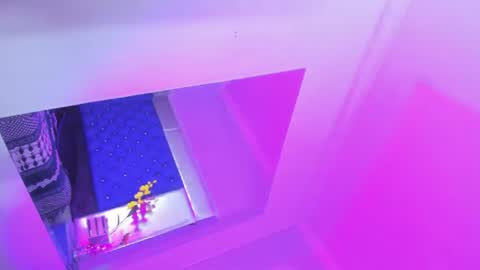 evanllelyne online show from June 2026 08:02:01 PM