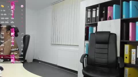 Your Fantasy online show from February 2025 01:26:02 AM