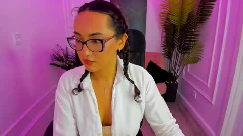 evasarazardje online show from September 2025 04:23:02 AM