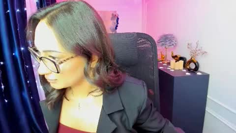 evasarazardje online show from December 2025 04:18:02 AM