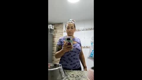 Snapshot of evasilva chatting on May 2026 12:43:02 PM Eva online show from May 2026 12:43:02 PM