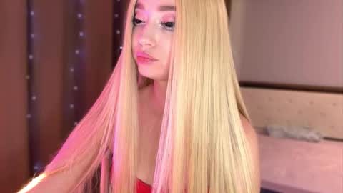 Eva online show from November 2025 05:07:01 AM