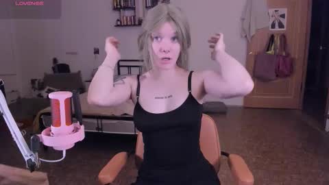      online show from December 2025 03:20:01 PM