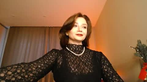 Eve  online show from December 2025 07:14:02 AM