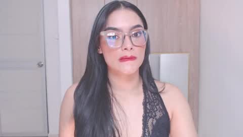 Snapshot of eve_rox18 chatting on June 2026 07:04:02 PM Eve Rox18 online show from June 2026 07:04:02 PM