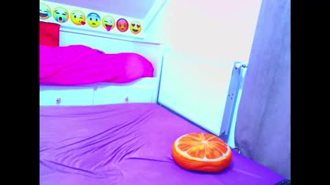 EVEANDMAX online show from October 2025 08:09:02 PM