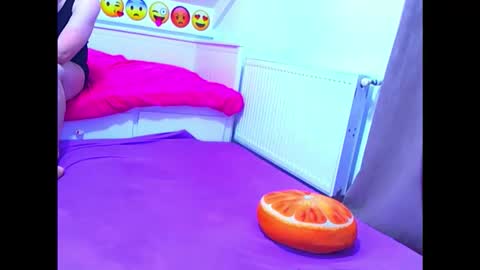 Snapshot of eveandmax chatting on February 2026 08:05:01 PM EVEANDMAX online show from February 2026 08:05:01 PM