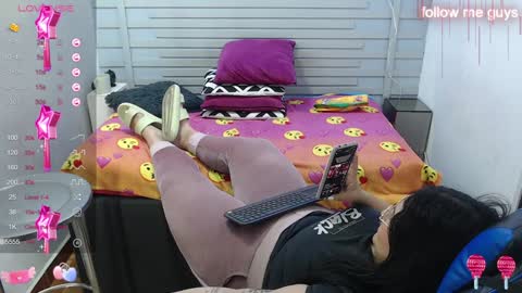 evelin zaens online show from February 2025 09:56:02 AM