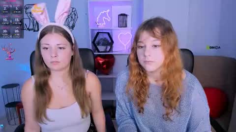 evelina online show from November 2025 08:52:02 PM