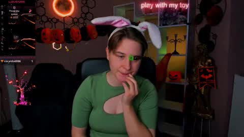 evelina online show from November 2025 10:37:01 AM