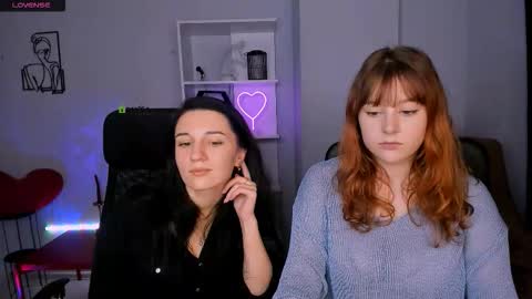 evelina online show from November 2025 08:58:02 PM